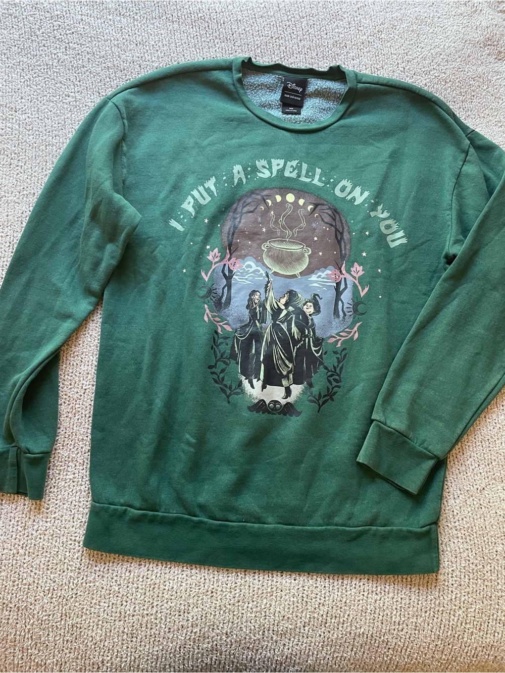 Disney Hocus Pocus Sanderson Sisters Crewneck Sweatshirt - size M 
Halloween